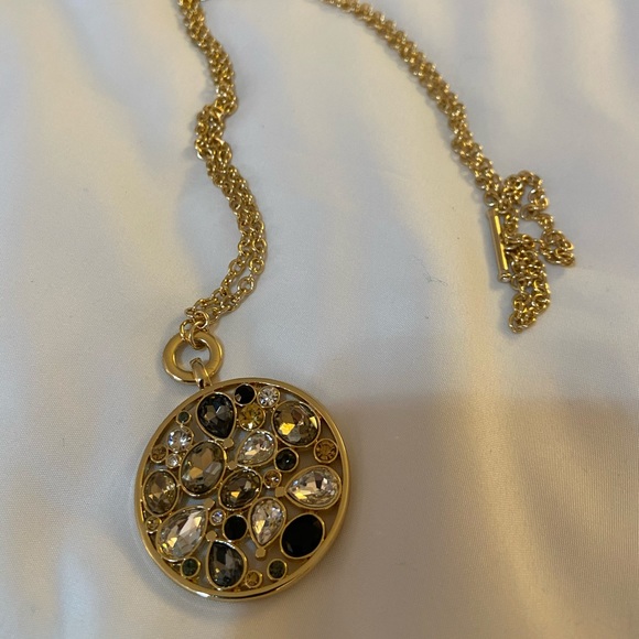 Nw/oT Chico’s Gold Long Necklace w/ Faux Gemstones - Picture 6 of 7